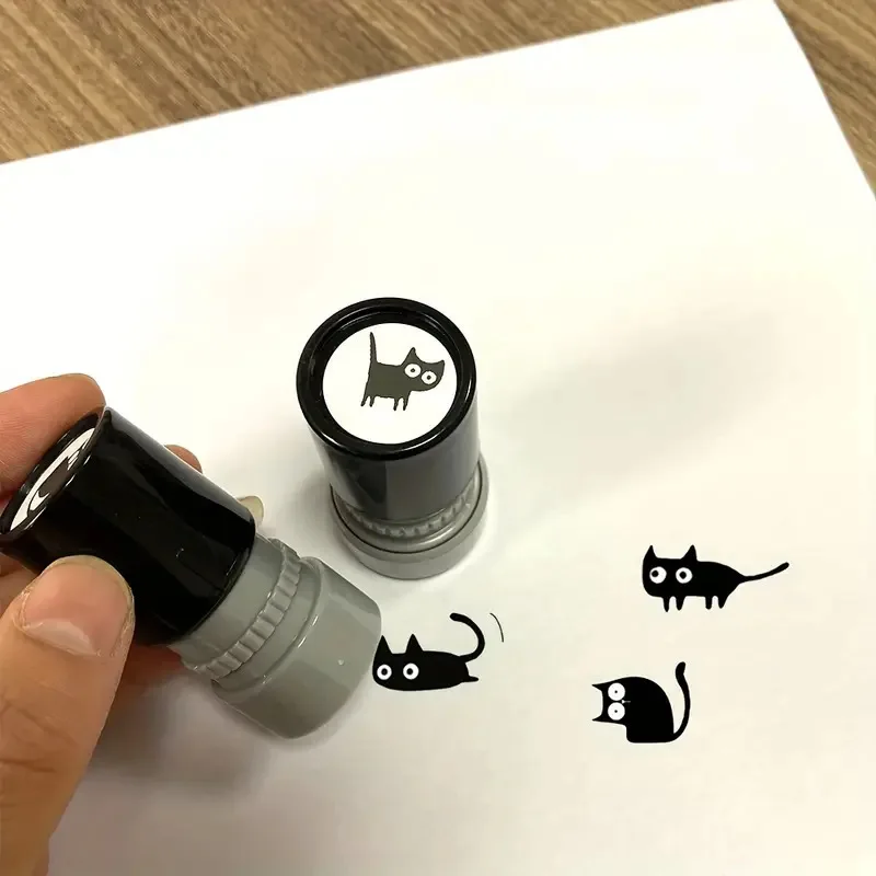 Entzückender schwarzer Katzens – Art Craft Cat Bewertung und Preis